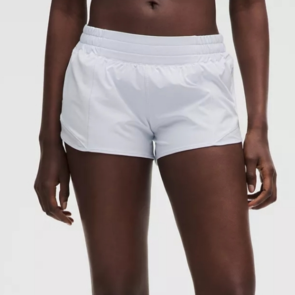Lululemon White Low Rise Hotty Hot Shorts Size 6